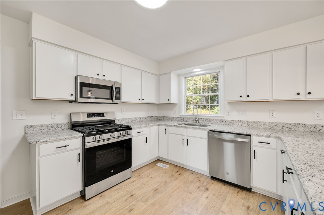 1520 Southbury Avenue, Henrico, VA 23231