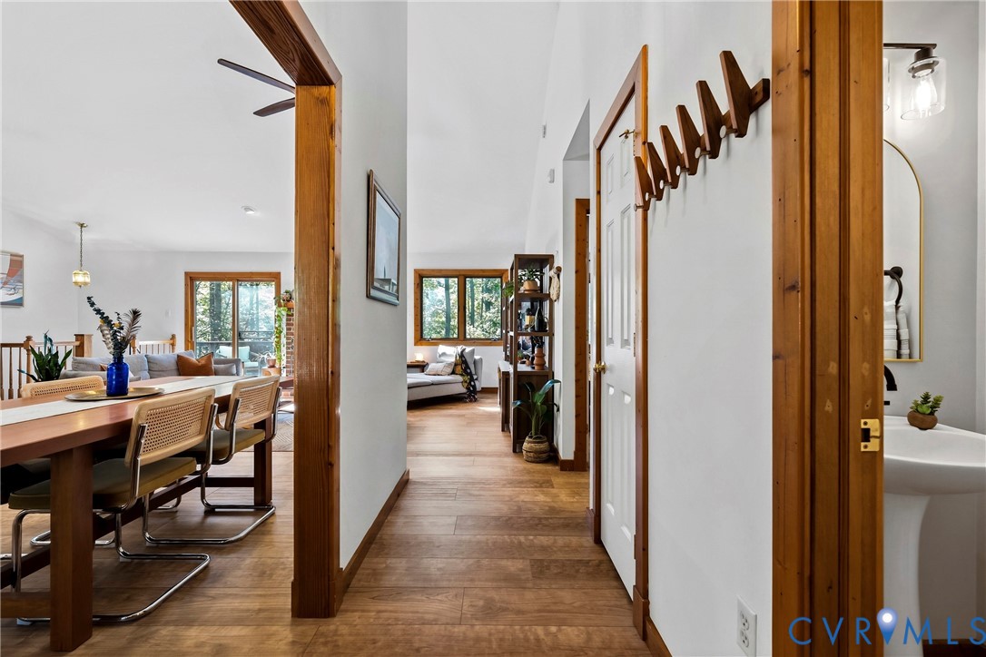 11401 Pinhook Road, Rockville, VA 23146