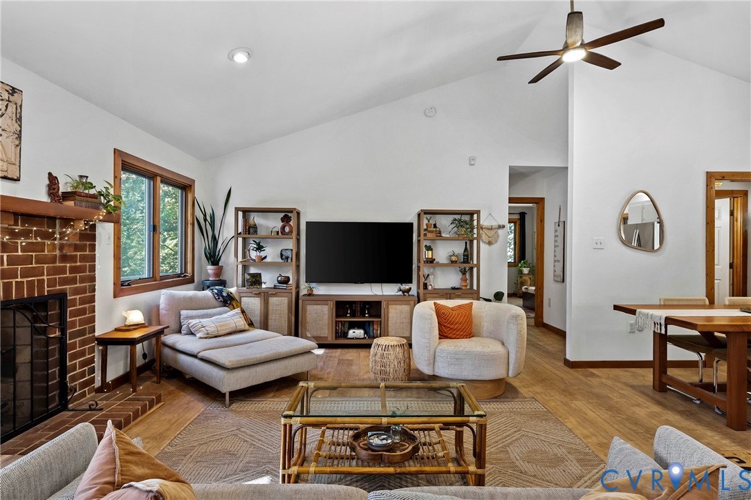 11401 Pinhook Road, Rockville, VA 23146