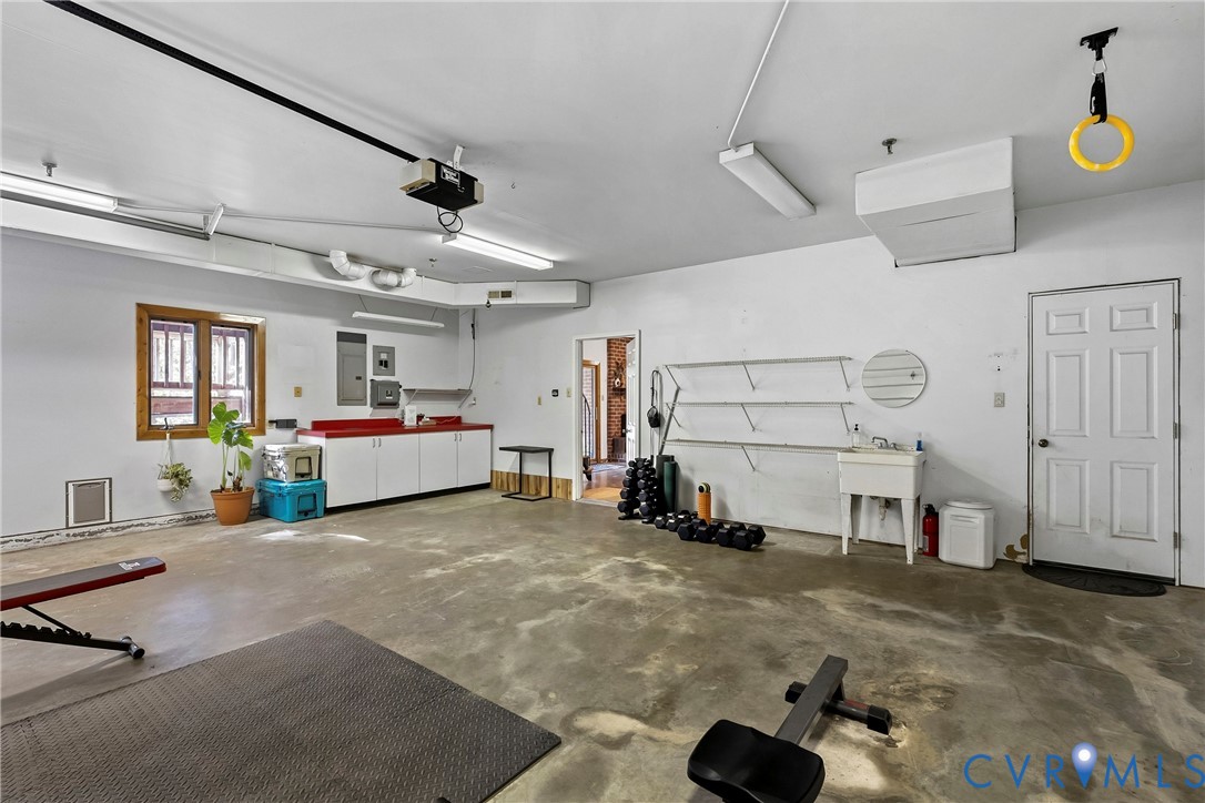 Attached 2-car garage/workshop
