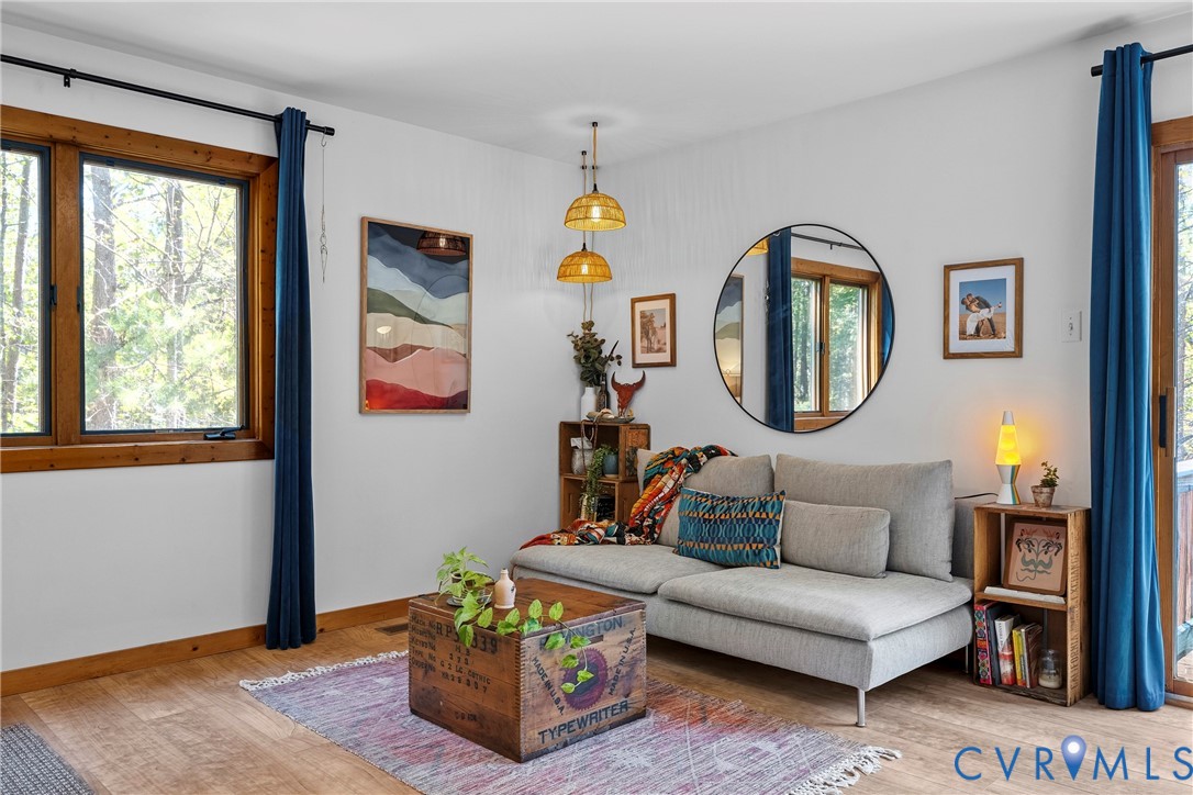 11401 Pinhook Road, Rockville, VA 23146