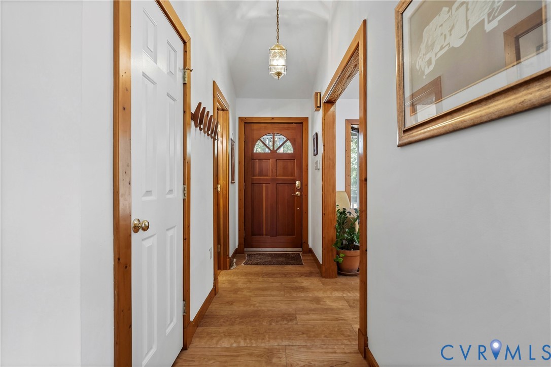 11401 Pinhook Road, Rockville, VA 23146