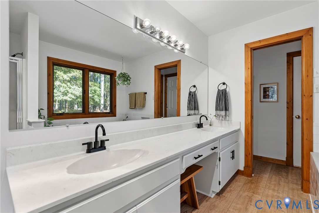 11401 Pinhook Road, Rockville, VA 23146