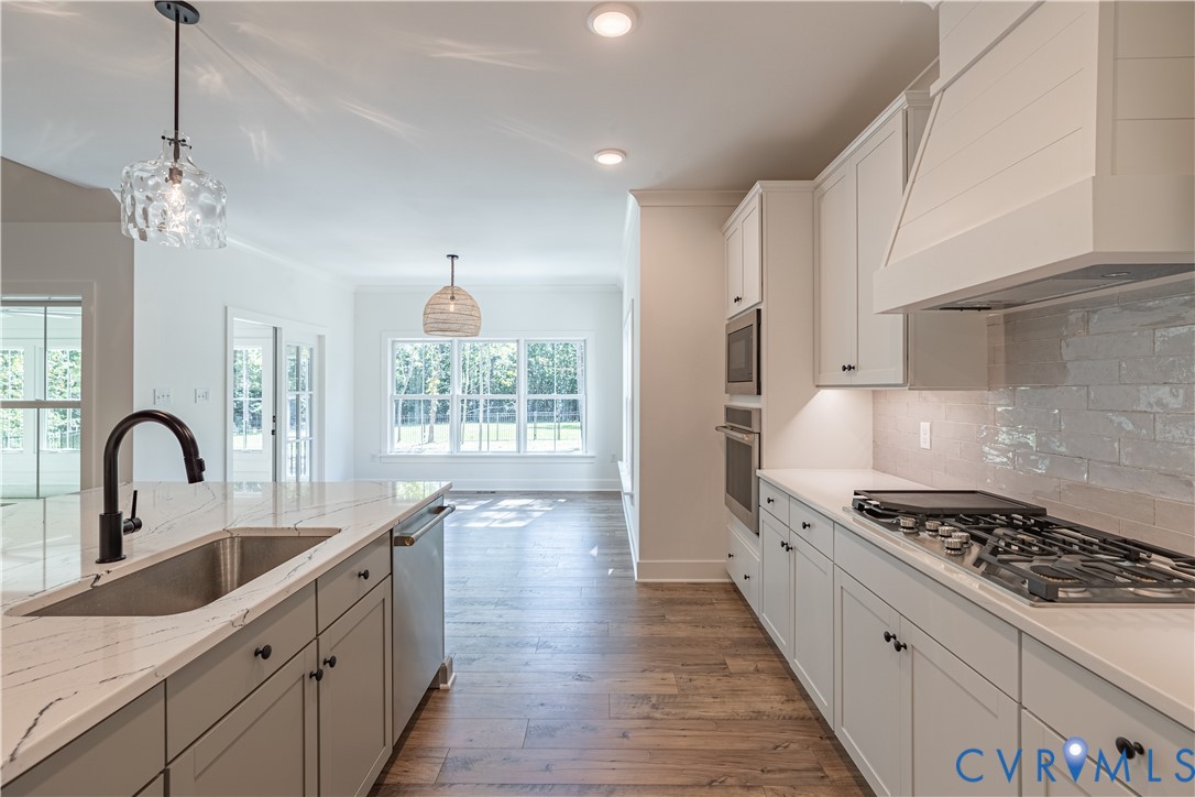 Photo from Boone Homes Gallery; photo of similar home, not home for sale; upgrades shown