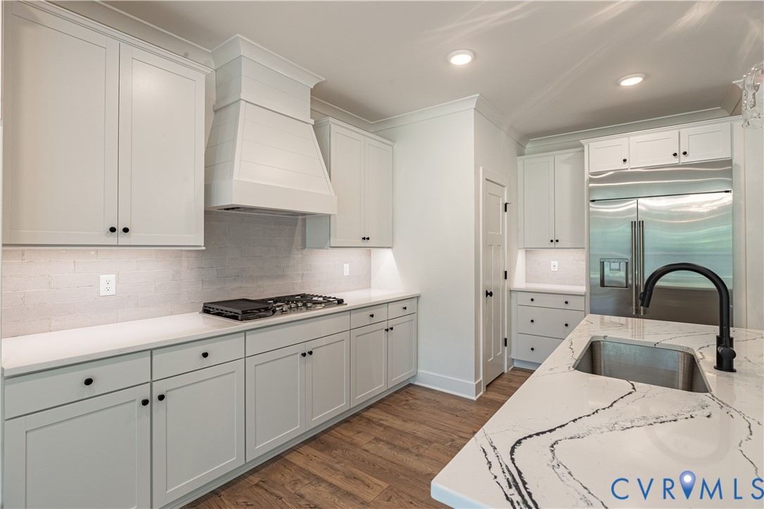 Photo from Boone Homes Gallery; photo of similar home, not home for sale; upgrades shown