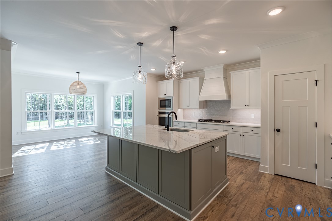 Photo from Boone Homes Gallery; photo of similar home, not home for sale; upgrades shown