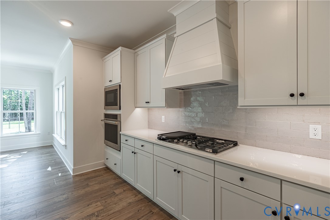 Photo from Boone Homes Gallery; photo of similar home, not home for sale; upgrades shown