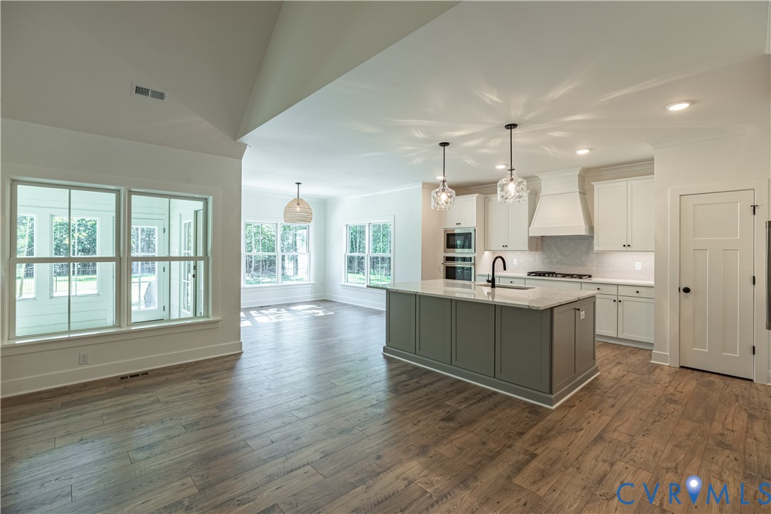 Photo from Boone Homes Gallery; photo of similar home, not home for sale; upgrades shown