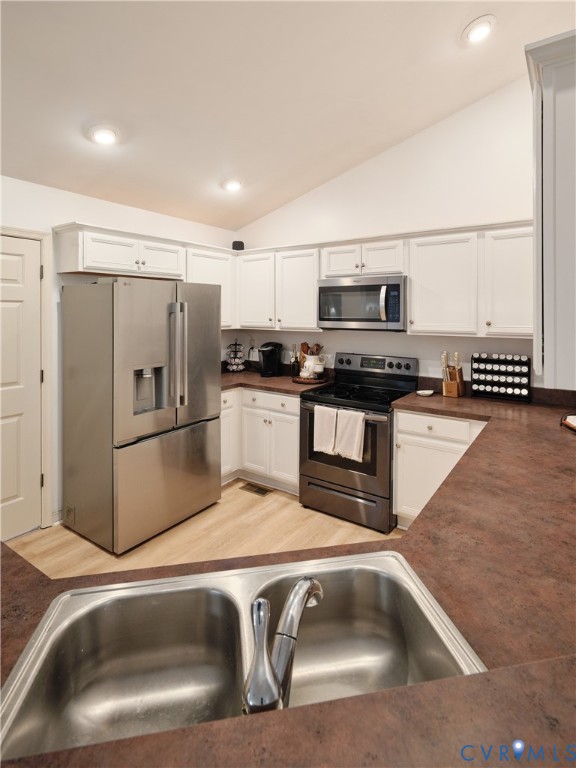 New stainless appliances