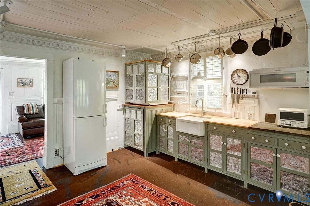 1800 Sheppard Town Road, Crozier, Crozier, VA 23039