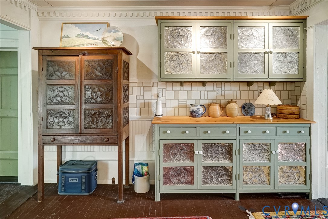 1800 Sheppard Town Road, Crozier, Crozier, VA 23039