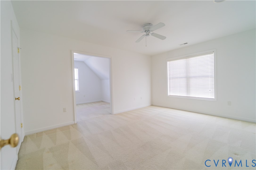 Bedroom with Additional Room / Office