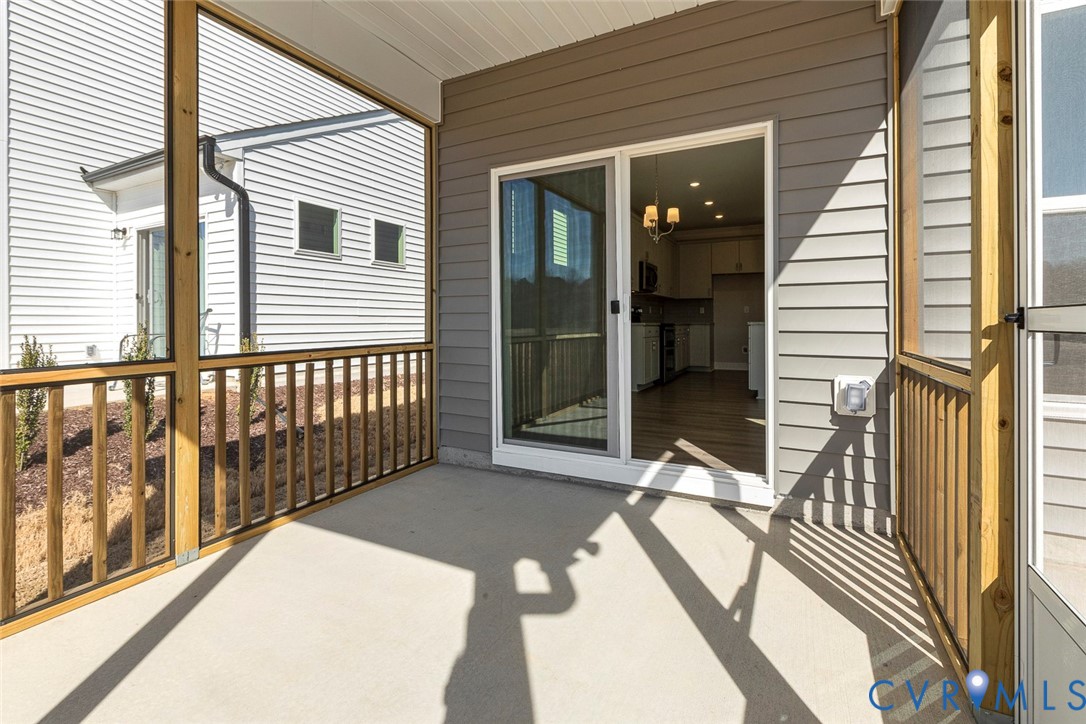 This home is TO BE BUILT. The photo represents the plan, not the actual home. Design selections may vary.