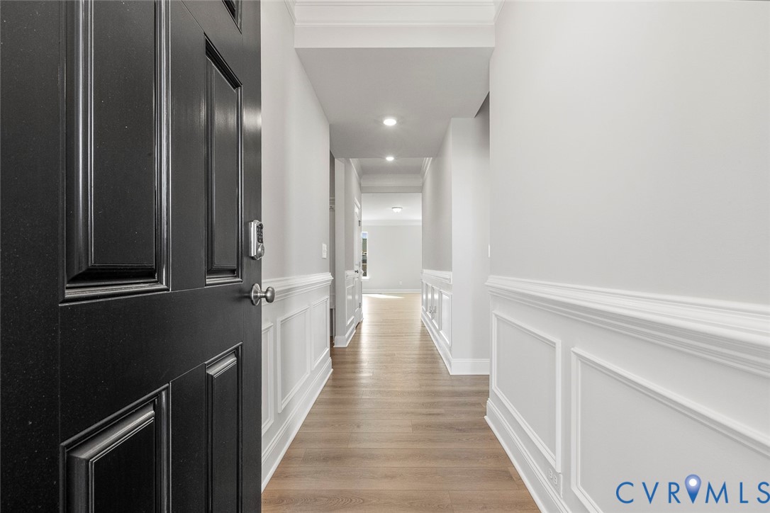This home is TO BE BUILT. The photo represents the plan, not the actual home. Design selections may vary.