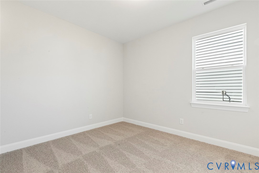 This home is TO BE BUILT. The photo represents the plan, not the actual home. Design selections may vary.