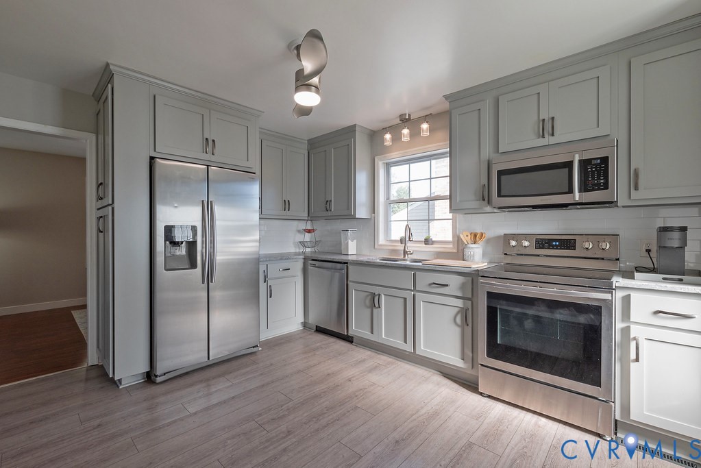 2523 Bent Oaks Drive, Colonial Heights, VA 23834