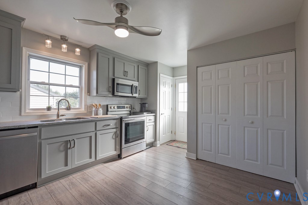 2523 Bent Oaks Drive, Colonial Heights, VA 23834