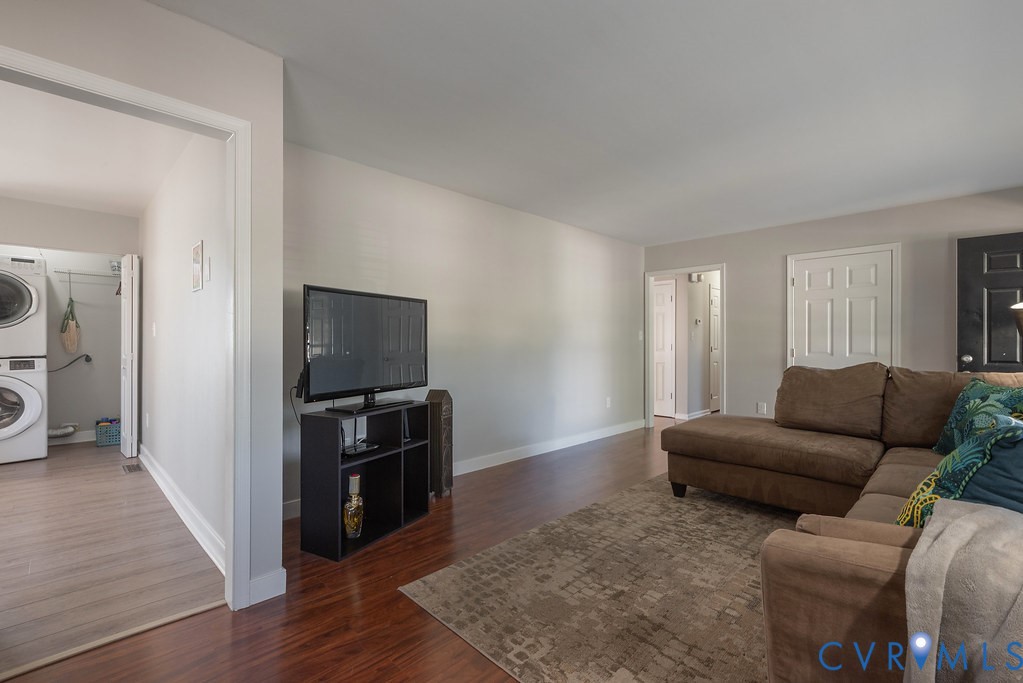 2523 Bent Oaks Drive, Colonial Heights, VA 23834