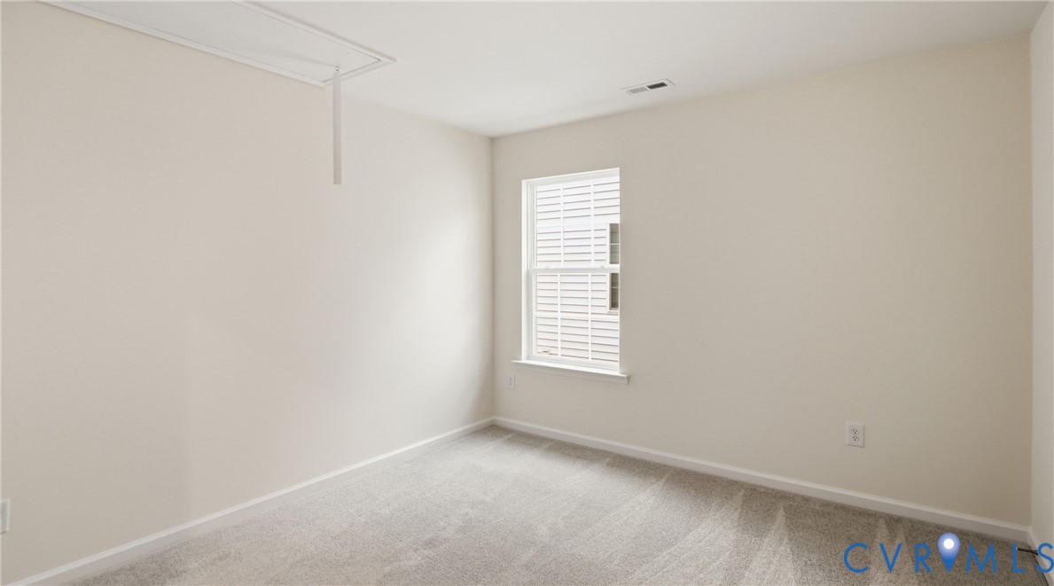 This home is TO BE BUILT. The photo represents the plan, not the actual home. Design selections may vary.