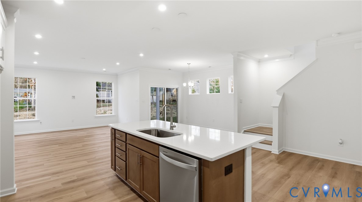 This home is TO BE BUILT. The photo represents the plan, not the actual home. Design selections may vary.