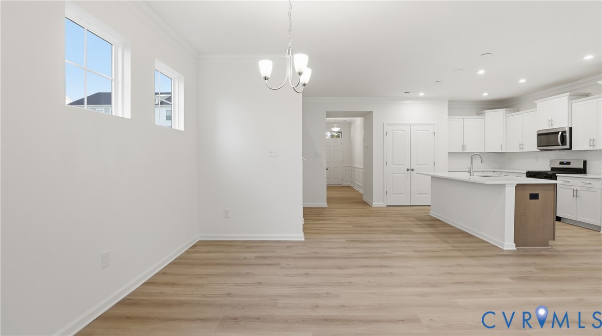 This home is TO BE BUILT. The photo represents the plan, not the actual home. Design selections may vary.