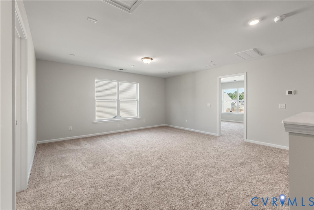 This home is TO BE BUILT. The photo represents the plan, not the actual home. Design selections may vary.