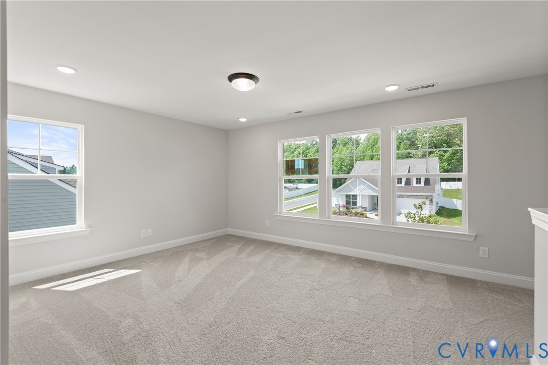 This home is TO BE BUILT. The photo represents the plan, not the actual home. Design selections may vary.