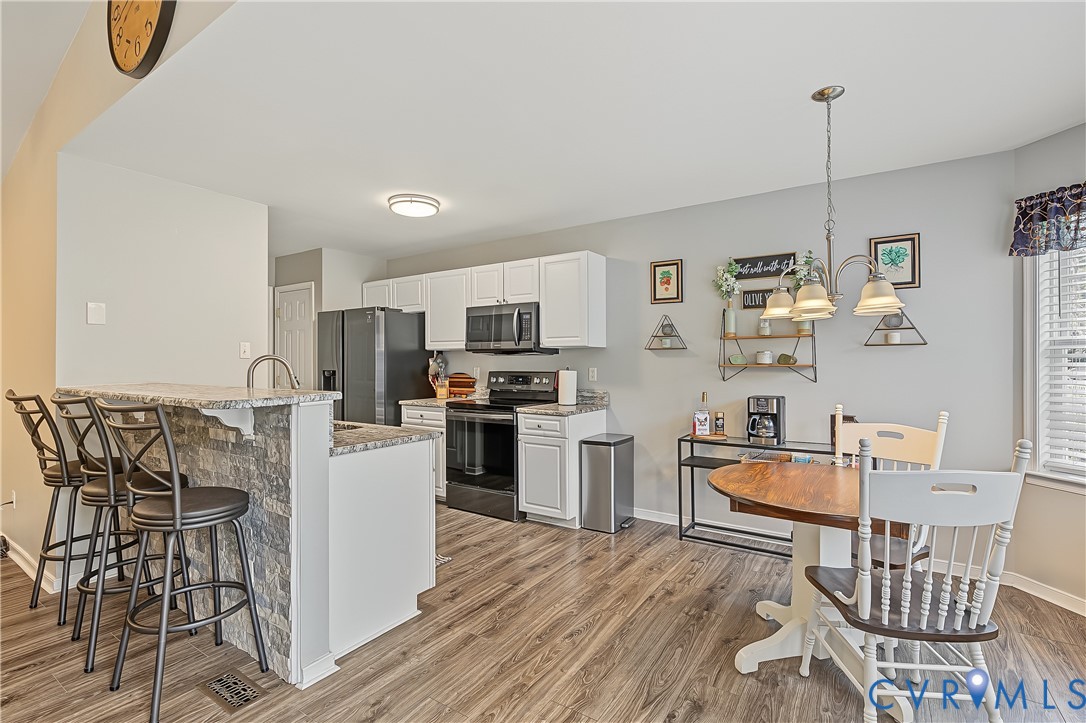 11200 Wiltstaff Drive, Midlothian, VA 23112