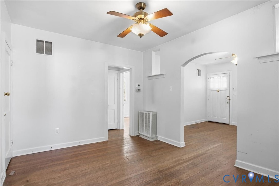 6813 Glenwood Street, Henrico, VA 23228