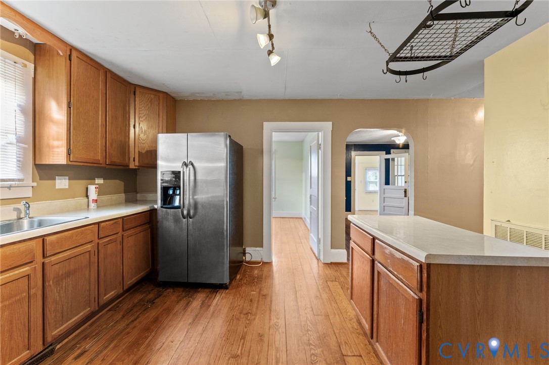 Additional photo of Kitchen.