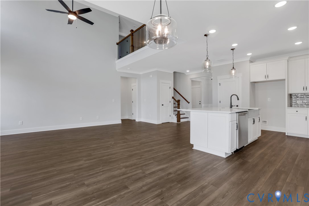 This home is TO BE BUILT. The photo represents the plan, not the actual home. Design selections may vary.