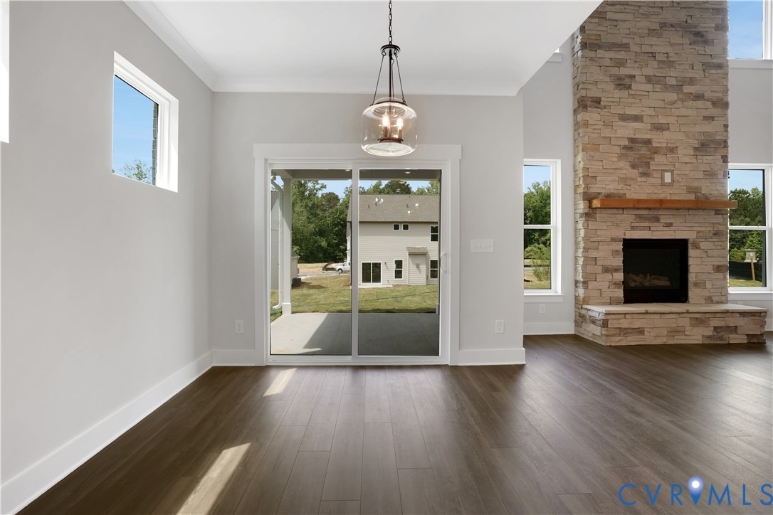 This home is TO BE BUILT. The photo represents the plan, not the actual home. Design selections may vary.