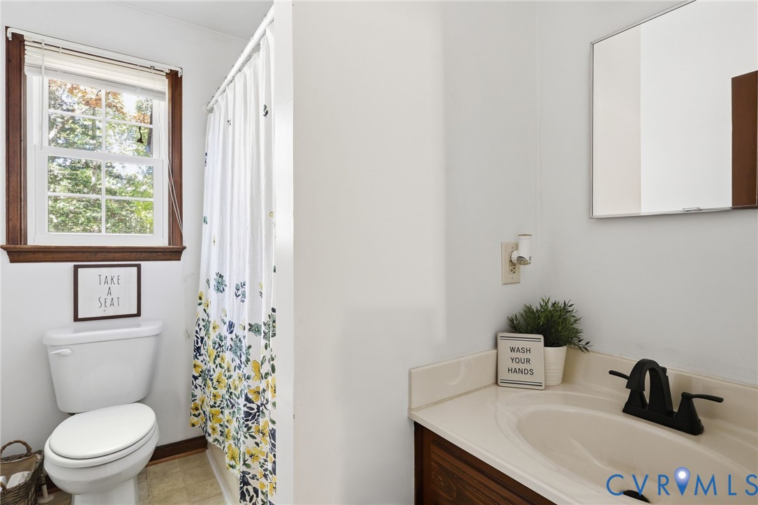 Full bathroom downstairs