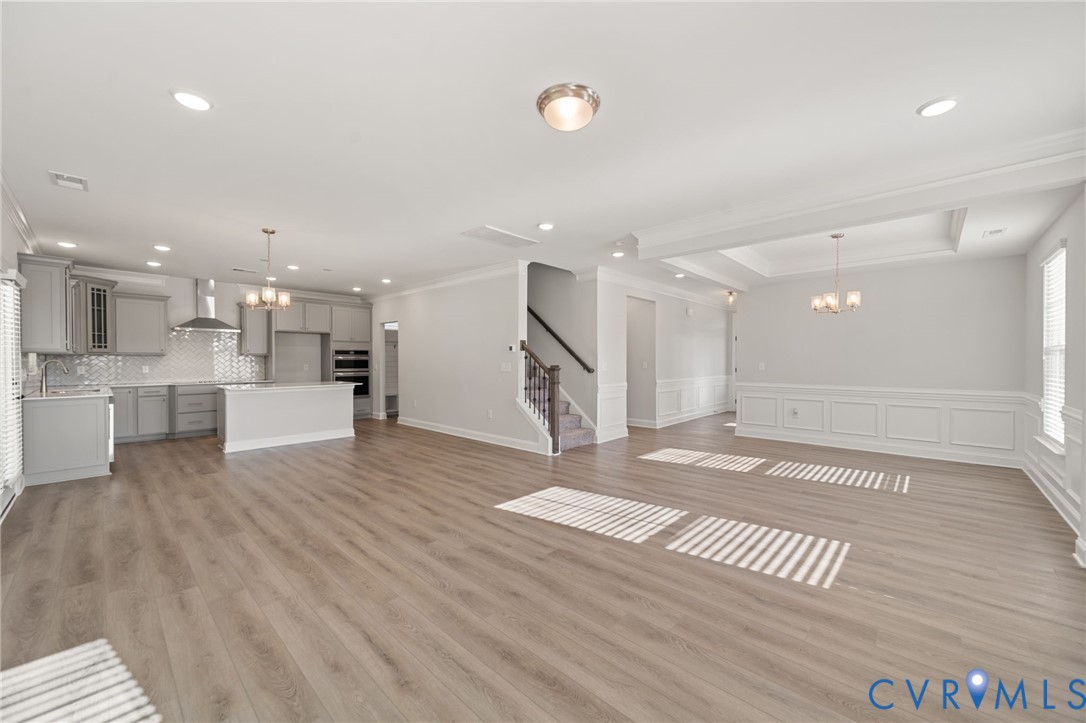 This home is TO BE BUILT. The photo represents the plan, not the actual home. Design selections may vary.