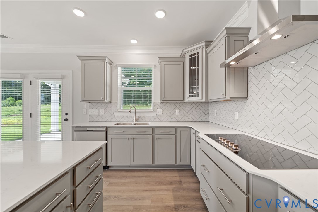This home is TO BE BUILT. The photo represents the plan, not the actual home. Design selections may vary.
