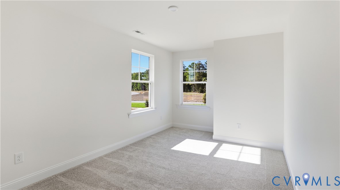 This home is TO BE BUILT. The photo represents the plan, not the actual home. Design selections may vary.
