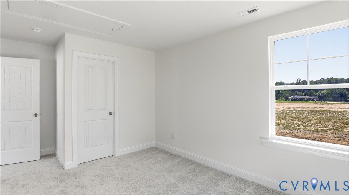 This home is TO BE BUILT. The photo represents the plan, not the actual home. Design selections may vary.