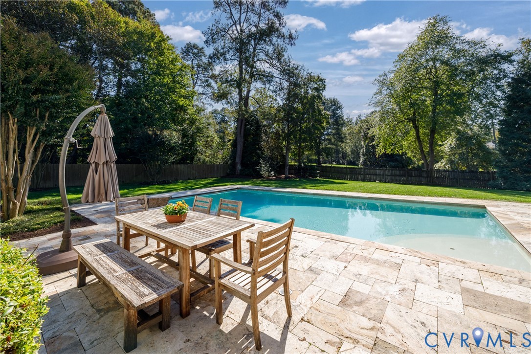 Dinner by the pool will be effortless all summer long.