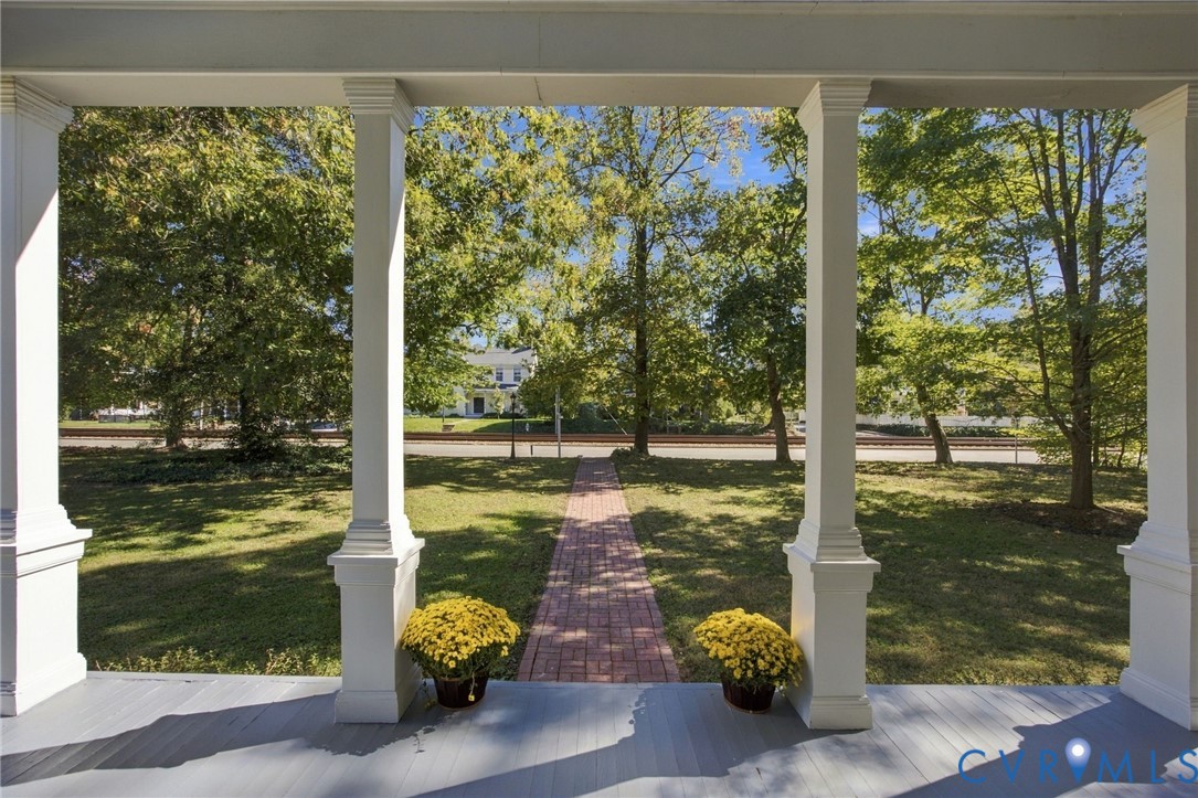 802 S Center Street, Town Of Ashland, Ashland, VA 23005 802 S Center Street, Town Of Ashland, Ashland, VA 23005