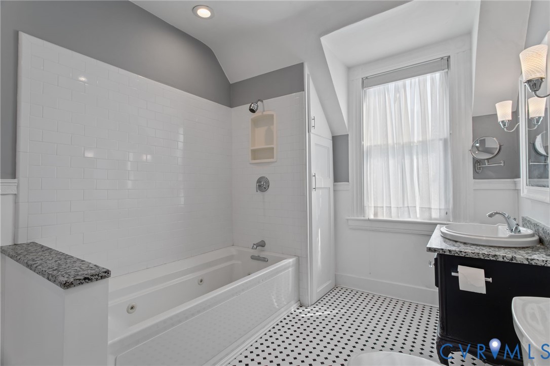 802 S Center Street, Town Of Ashland, Ashland, VA 23005