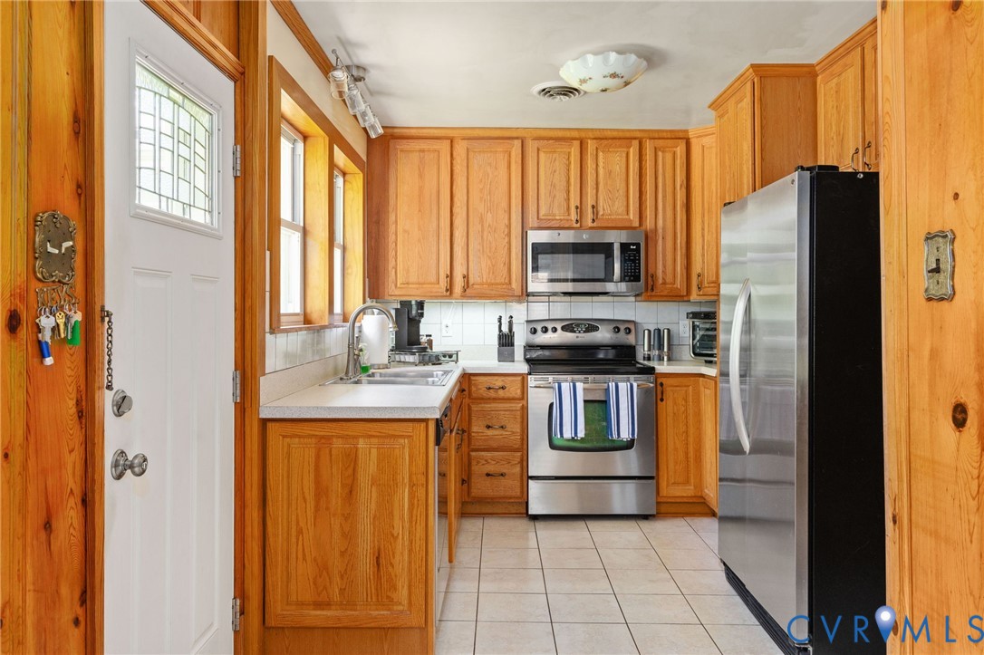 4411 Hopkins Road, Chesterfield, VA 23234 4411 Hopkins Road, Chesterfield, VA 23234