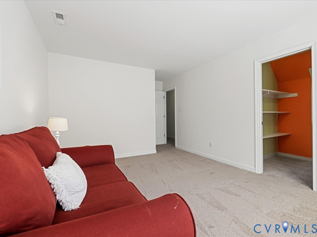 5th Bedroom OR Bonus Space!