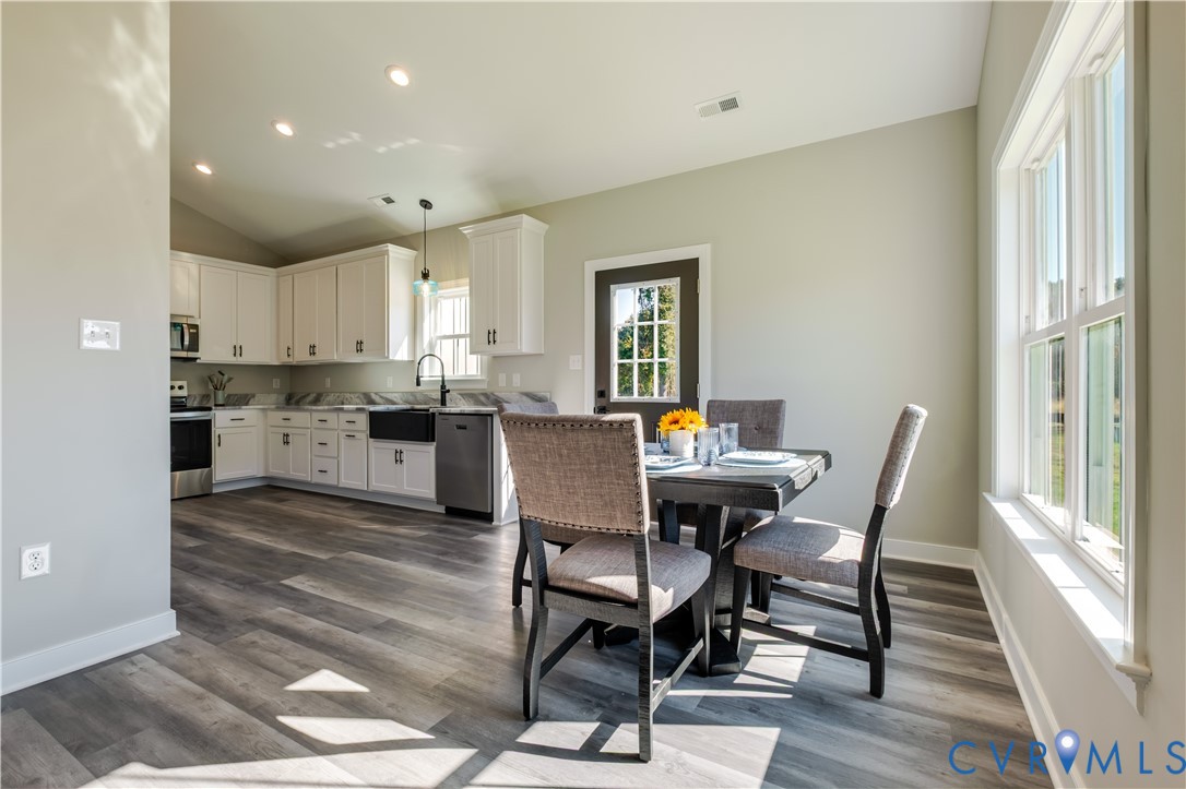 7997 Pennsylvania Avenue, Plum Point, West Point, VA 23181