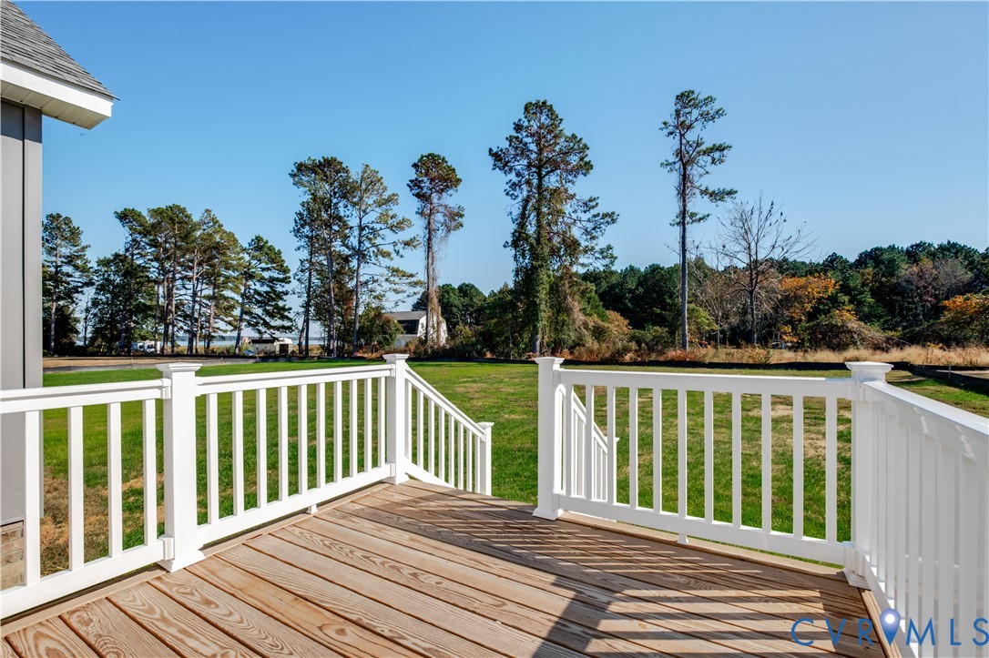 7997 Pennsylvania Avenue, Plum Point, West Point, VA 23181