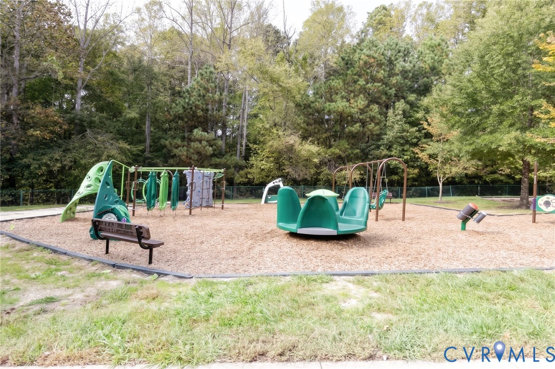 8206 Seaview Drive, Chesterfield, VA 23838