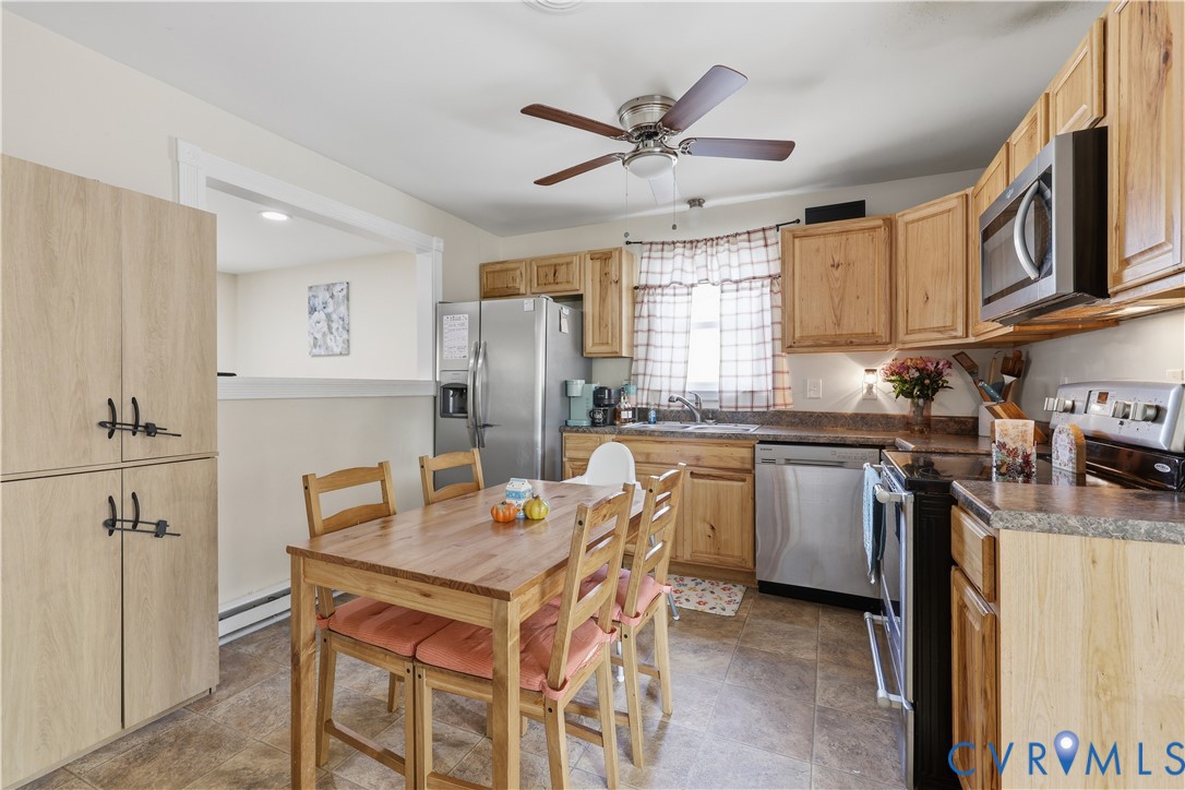 6229 Perthwood Lane, South Chesterfield, VA 23803