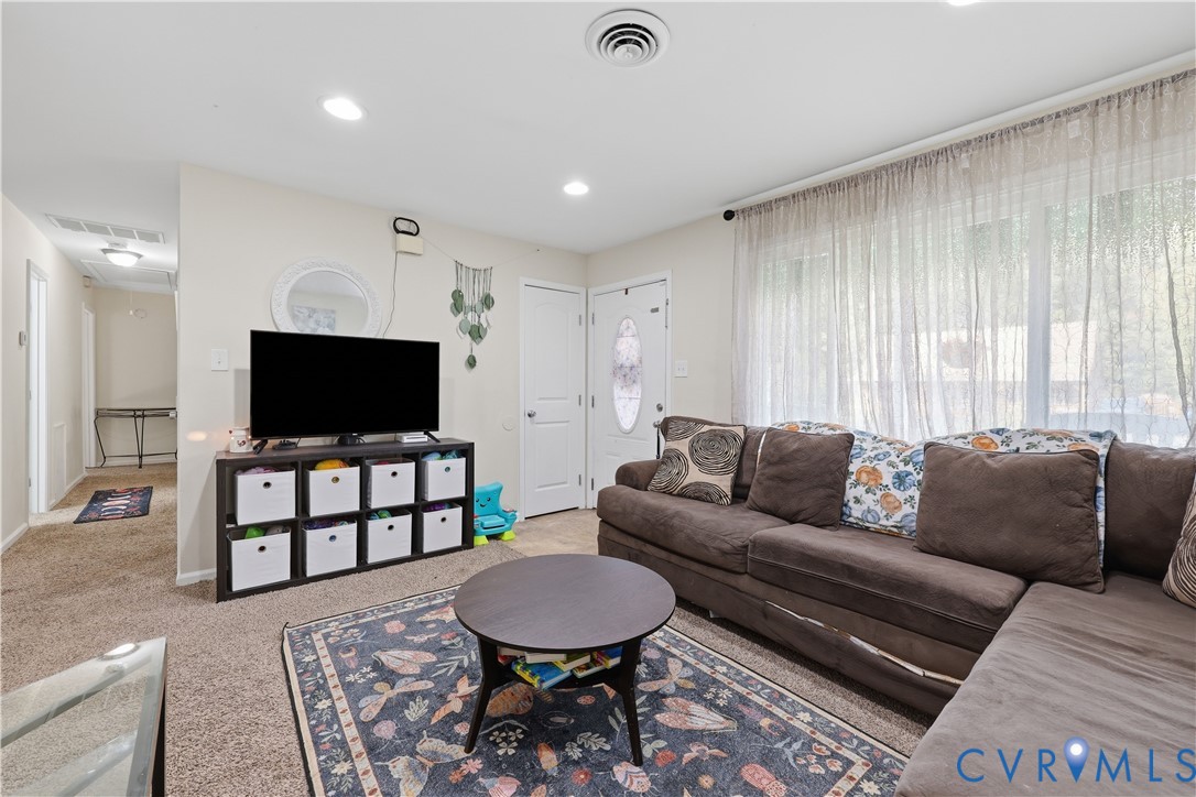 6229 Perthwood Lane, South Chesterfield, VA 23803