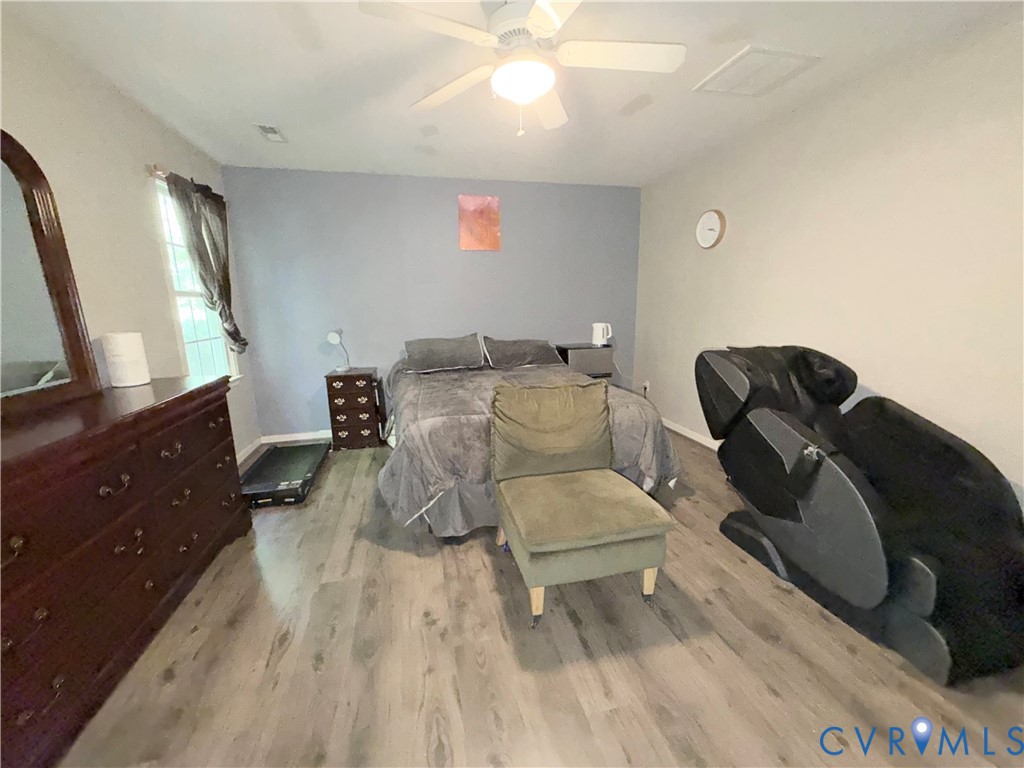 9412 Lockberry Ridge Loop, North Chesterfield, VA 23237