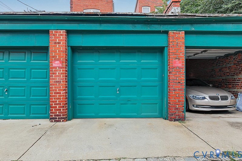One car garage with separate walk in entrance.