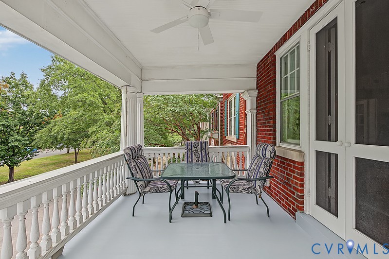 Expansive balcony overlooking Monument Avenue.